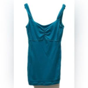 Lululemon Women's Yoga/Fitness Scoop Neck Shelf Bra Tank Top Turquoise Sz 4